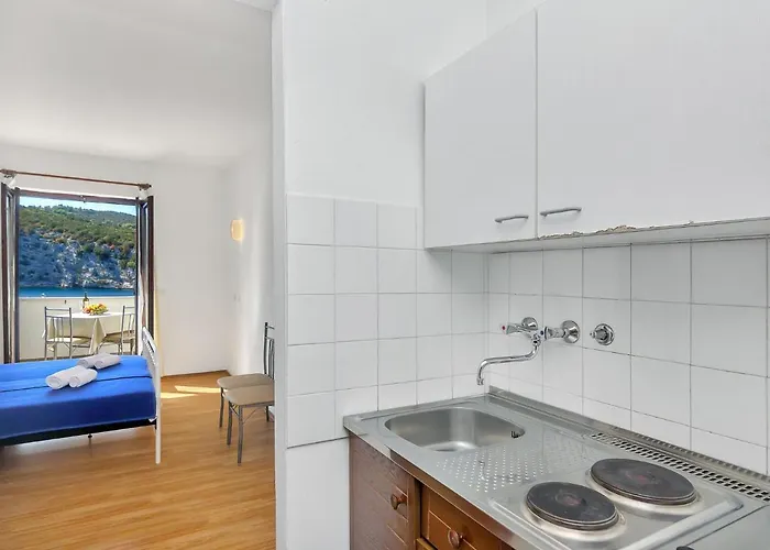 Cico-1 By Interhome