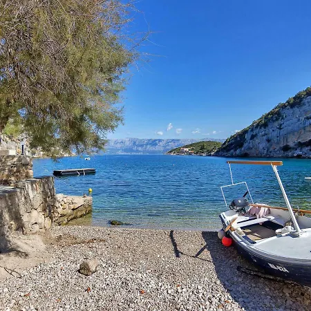 Cico-1 By Interhome * Selca kod Bogomolja